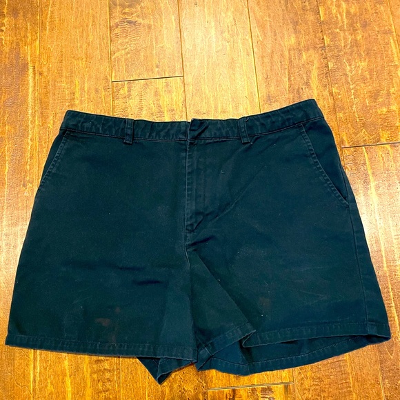 Tommy Hilfiger Classic Black Shorts Women’s Size 12 - Picture 2 of 10